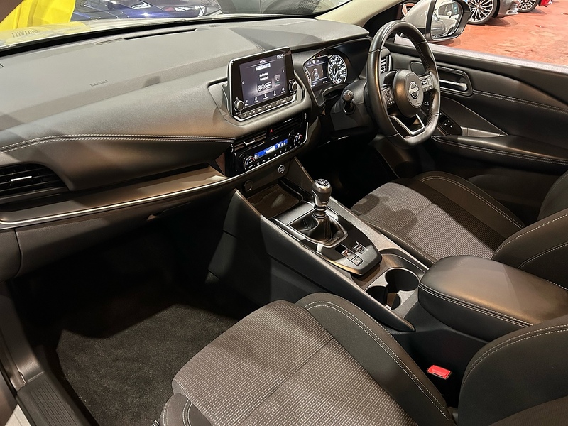 Nissan DIG-T MHEV Acenta Premium SUV 1.3 Manual Petrol Hybrid