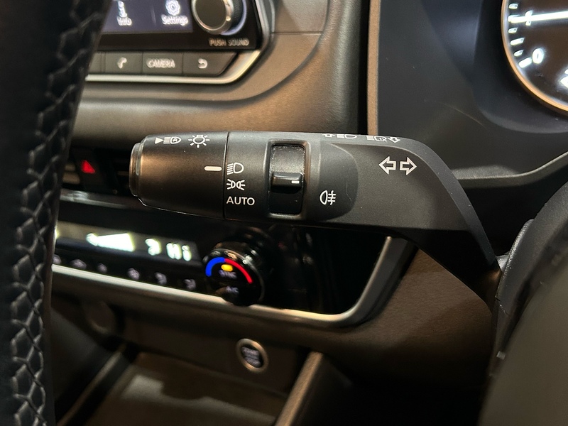 Nissan DIG-T MHEV Acenta Premium SUV 1.3 Manual Petrol Hybrid