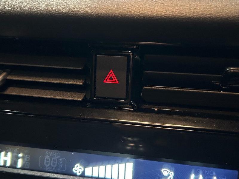 Nissan DIG-T MHEV Acenta Premium SUV 1.3 Manual Petrol Hybrid