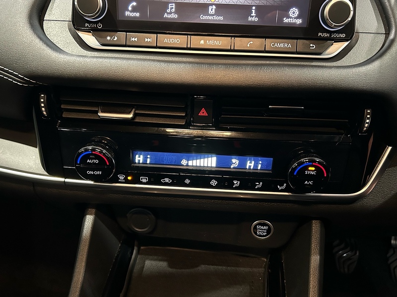 Nissan DIG-T MHEV Acenta Premium SUV 1.3 Manual Petrol Hybrid