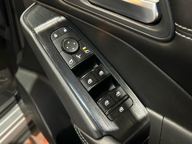 Nissan DIG-T MHEV Acenta Premium SUV 1.3 Manual Petrol Hybrid