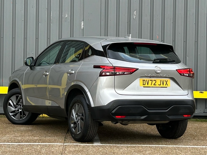Nissan DIG-T MHEV Acenta Premium SUV 1.3 Manual Petrol Hybrid