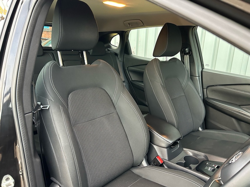 Nissan 1.3 DIG-T MHEV Acenta Premium SUV 5dr Petrol Hybrid Manual Euro 6 (s/s) (140 ps)