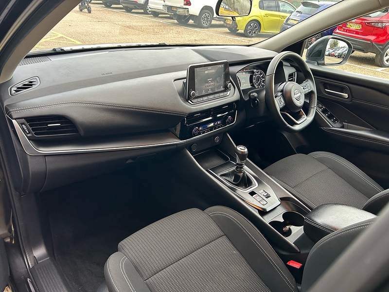 Nissan 1.3 DIG-T MHEV Acenta Premium SUV 5dr Petrol Hybrid Manual Euro 6 (s/s) (140 ps)