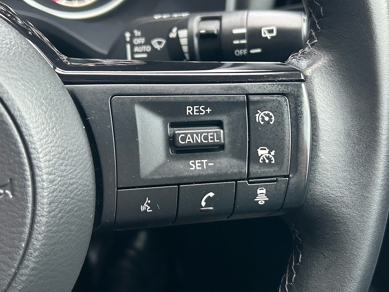 Nissan 1.3 DIG-T MHEV Acenta Premium SUV 5dr Petrol Hybrid Manual Euro 6 (s/s) (140 ps)