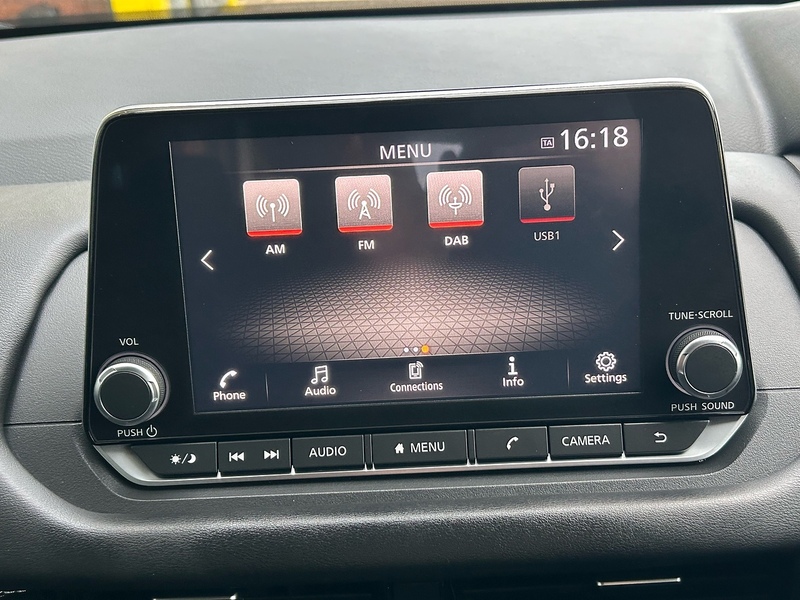 Nissan 1.3 DIG-T MHEV Acenta Premium SUV 5dr Petrol Hybrid Manual Euro 6 (s/s) (140 ps)