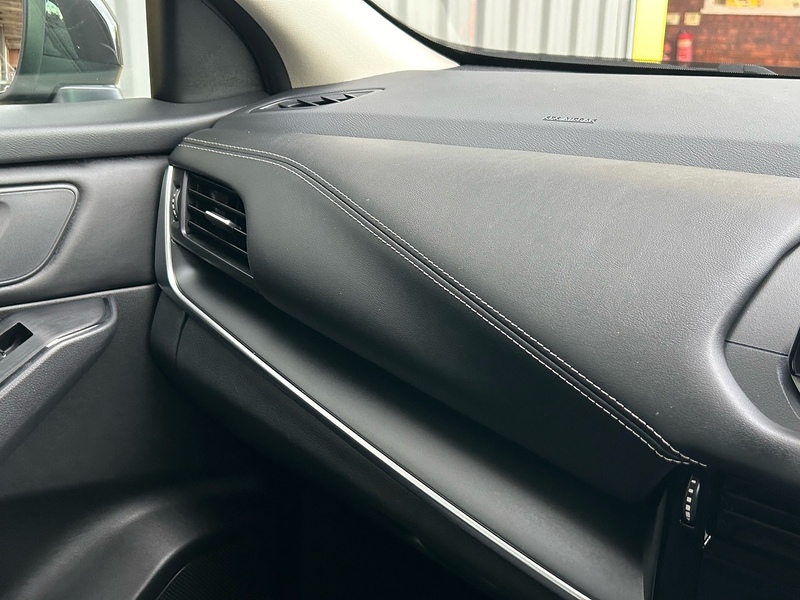 Nissan 1.3 DIG-T MHEV Acenta Premium SUV 5dr Petrol Hybrid Manual Euro 6 (s/s) (140 ps)