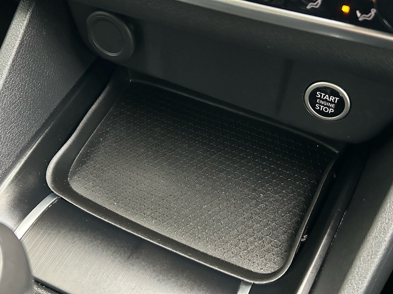 Nissan 1.3 DIG-T MHEV Acenta Premium SUV 5dr Petrol Hybrid Manual Euro 6 (s/s) (140 ps)