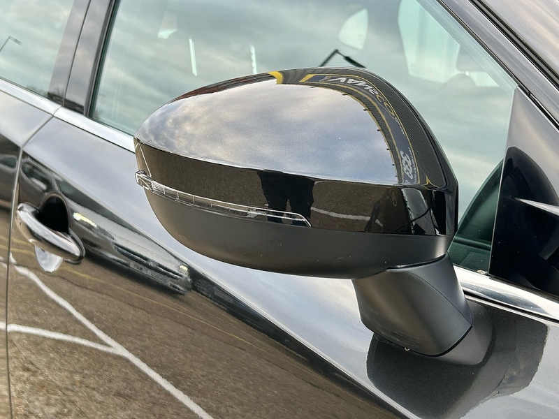 Nissan 1.3 DIG-T MHEV Acenta Premium SUV 5dr Petrol Hybrid Manual Euro 6 (s/s) (140 ps)