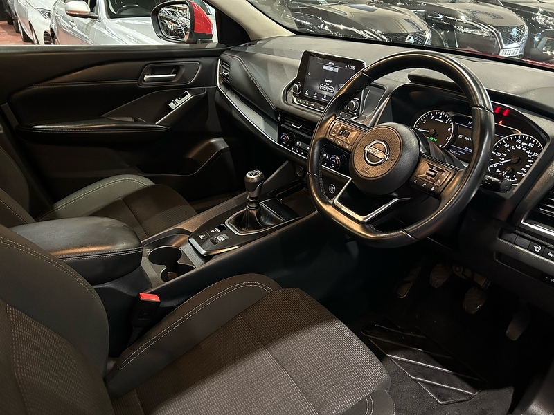 Nissan 1.3 DIG-T MHEV Acenta Premium SUV 5dr Petrol Hybrid Manual Euro 6 (s/s) (140 ps)