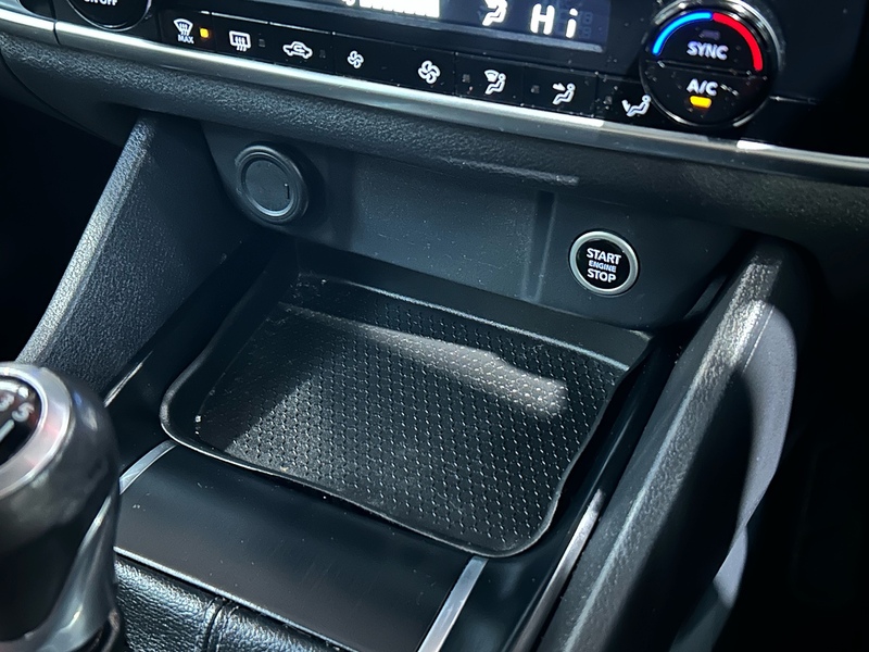 Nissan 1.3 DIG-T MHEV Acenta Premium SUV 5dr Petrol Hybrid Manual Euro 6 (s/s) (140 ps)