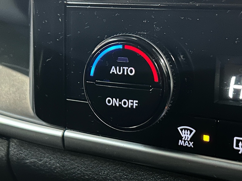 Nissan 1.3 DIG-T MHEV Acenta Premium SUV 5dr Petrol Hybrid Manual Euro 6 (s/s) (140 ps)