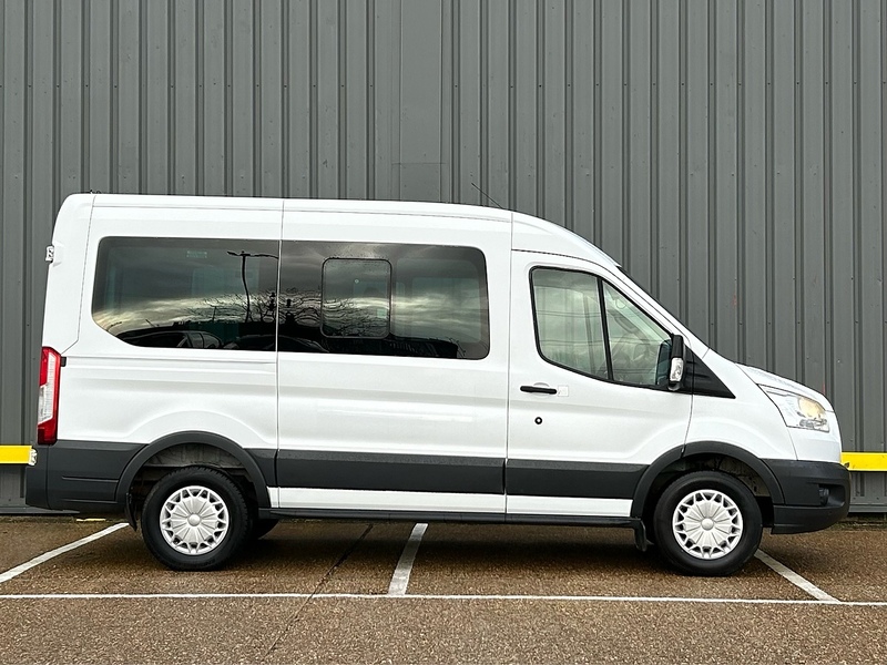 Ford 2.2 TDCi 350 HDT Trend Minibus 4dr Diesel Manual L2 H2 (196 g/km, 123 bhp)