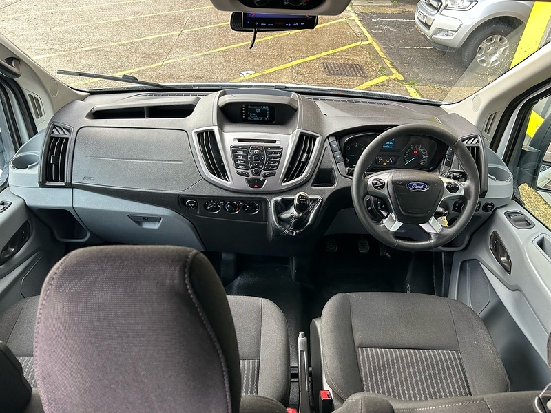 Ford 2.2 TDCi 350 HDT Trend Minibus 4dr Diesel Manual L2 H2 (196 g/km, 123 bhp)