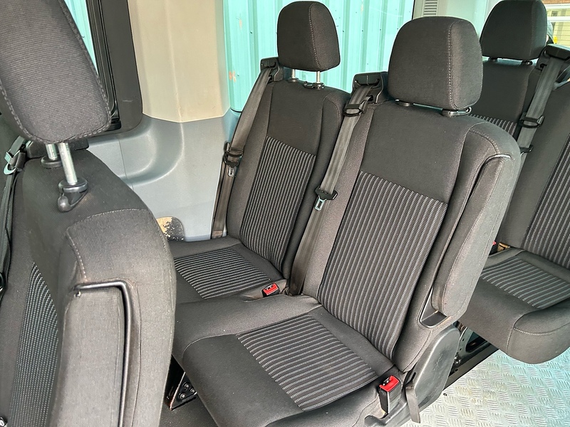 Ford 2.2 TDCi 350 HDT Trend Minibus 4dr Diesel Manual L2 H2 (196 g/km, 123 bhp)