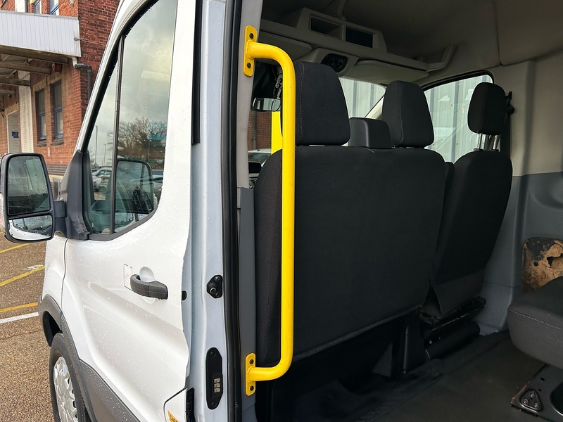 Ford 2.2 TDCi 350 HDT Trend Minibus 4dr Diesel Manual L2 H2 (196 g/km, 123 bhp)