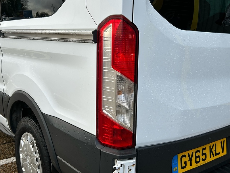 Ford 2.2 TDCi 350 HDT Trend Minibus 4dr Diesel Manual L2 H2 (196 g/km, 123 bhp)