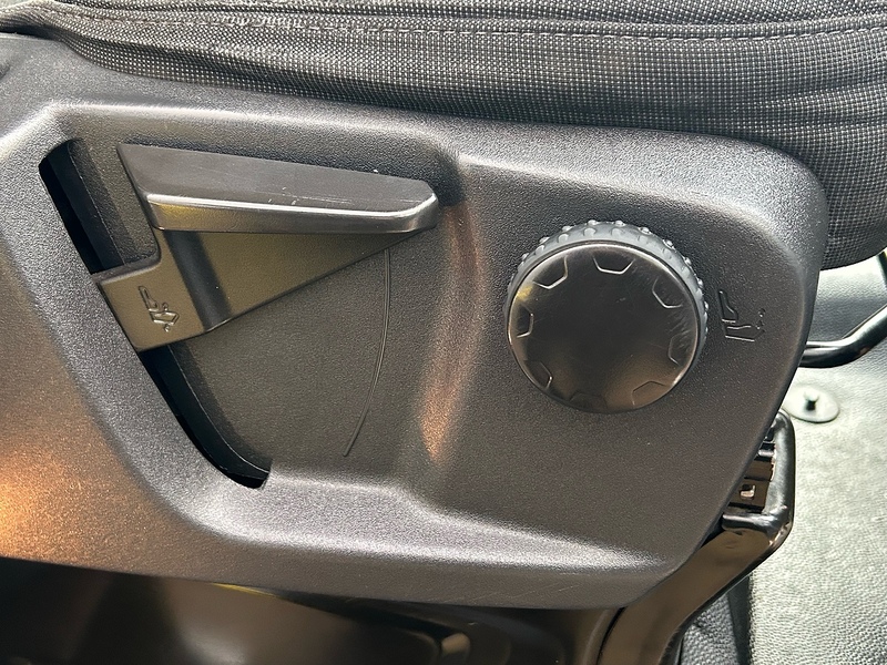 Ford 2.2 TDCi 350 HDT Trend Minibus 4dr Diesel Manual L2 H2 (196 g/km, 123 bhp)