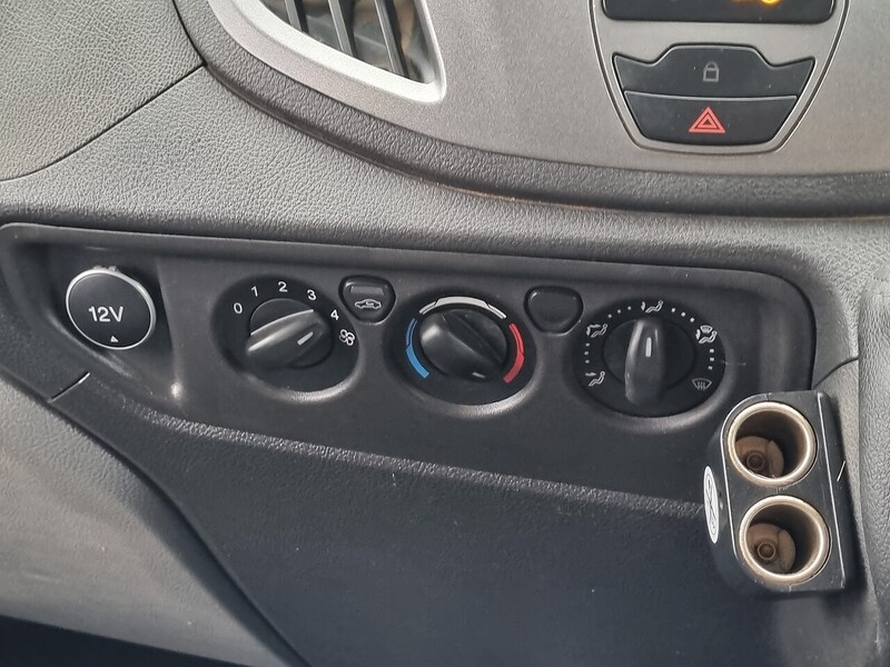 Ford 2.0 350 EcoBlue Panel Van 5dr Diesel Manual RWD L2 H3 Euro 6 (170 ps)