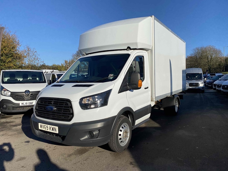 Ford 2.0 350 EcoBlue Chassis Cab 2dr Diesel Manual RWD L3 H1 Euro 6 (s/s) (130 ps) 2.0 2dr Luton Van Manual Diesel