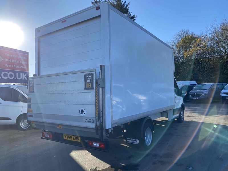 Ford 2.0 350 EcoBlue Chassis Cab 2dr Diesel Manual RWD L3 H1 Euro 6 (s/s) (130 ps) 2.0 2dr Luton Van Manual Diesel