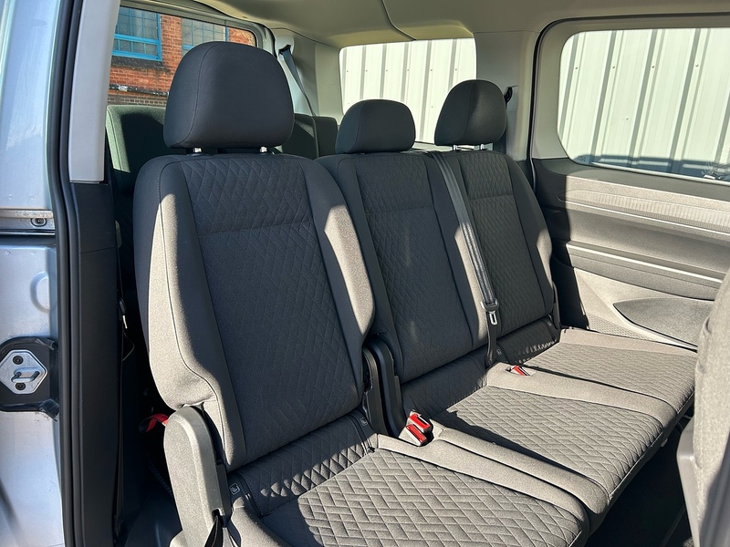 Volkswagen 2.0 TDI Life MPV 5dr Diesel DSG Euro 6 (s/s) (122 ps)