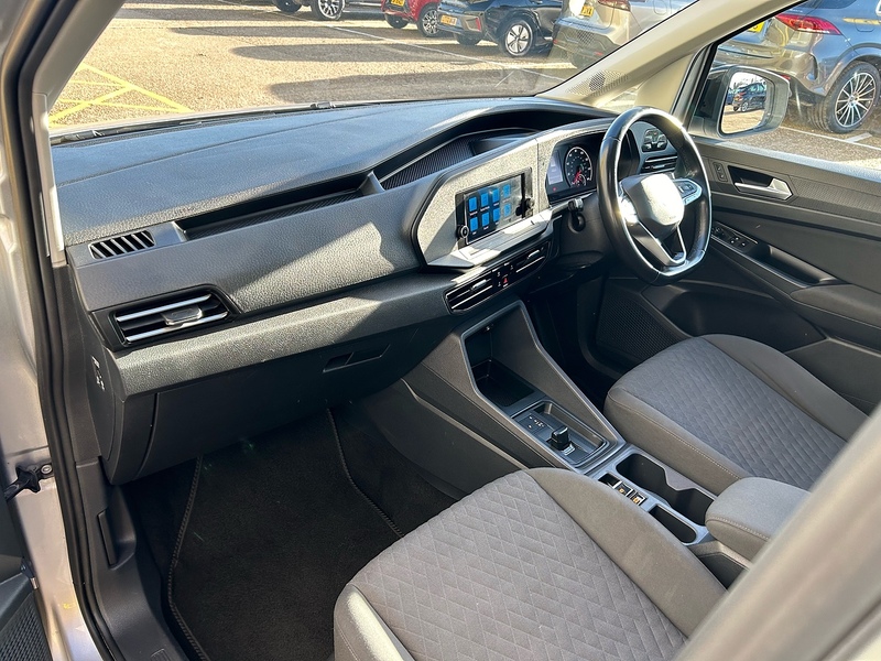 Volkswagen 2.0 TDI Life MPV 5dr Diesel DSG Euro 6 (s/s) (122 ps)