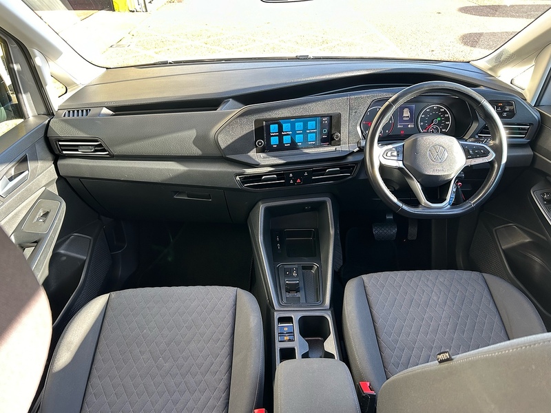 Volkswagen 2.0 TDI Life MPV 5dr Diesel DSG Euro 6 (s/s) (122 ps)