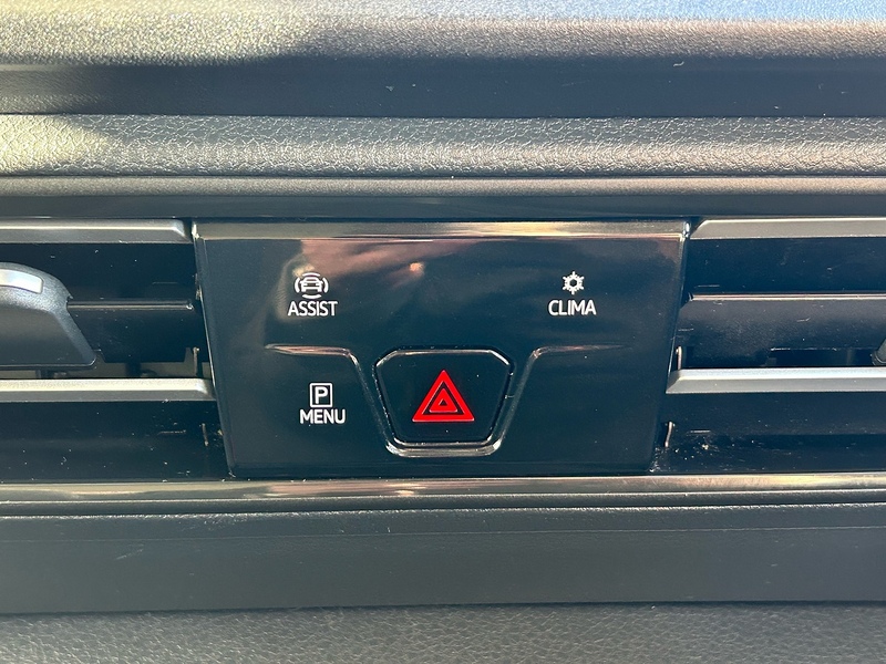 Volkswagen 2.0 TDI Life MPV 5dr Diesel DSG Euro 6 (s/s) (122 ps)