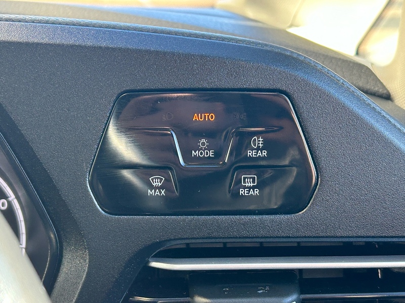 Volkswagen 2.0 TDI Life MPV 5dr Diesel DSG Euro 6 (s/s) (122 ps)