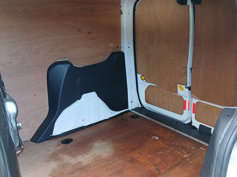 Ford 1.6 TDCi 200 Trend Panel Van 5dr Diesel Manual L1 H1 (124 g/km, 94 bhp)