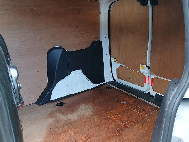 Ford 1.6 TDCi 200 Trend Panel Van 5dr Diesel Manual L1 H1 (124 g/km, 94 bhp)