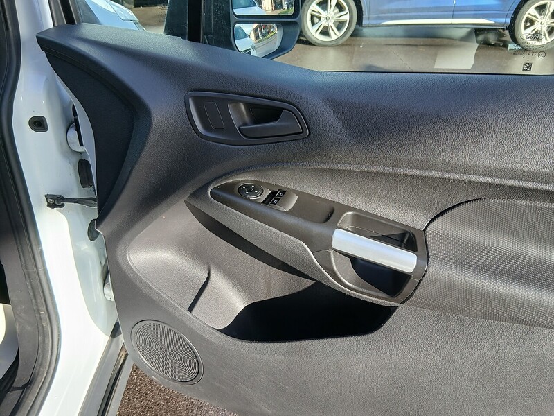 Ford 1.6 TDCi 200 Trend Panel Van 5dr Diesel Manual L1 H1 (124 g/km, 94 bhp)