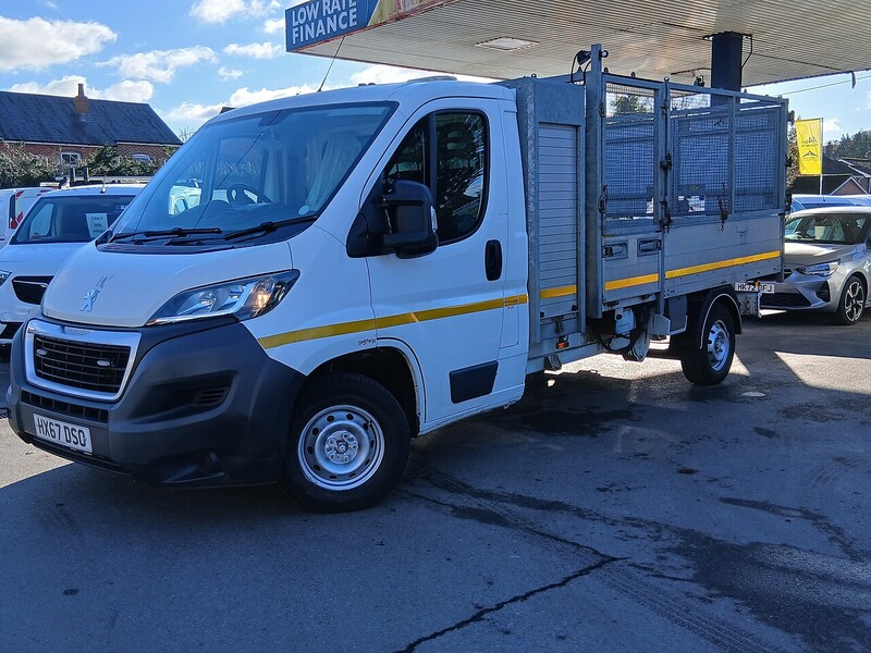 Peugeot 2.0 BlueHDi 335 Chassis Cab 2dr Diesel Manual L3 Euro 6 (130 ps) 2.0 2dr Tippers Manual Diesel
