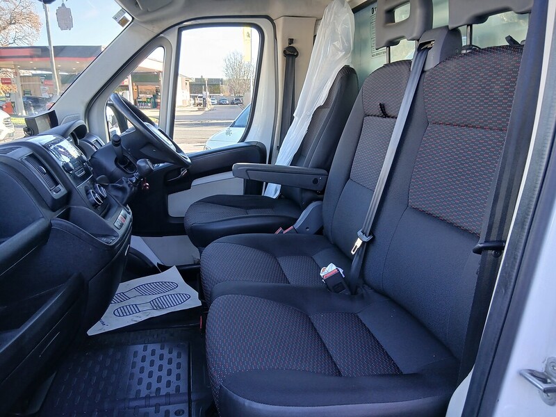 Peugeot 2.0 BlueHDi 335 Chassis Cab 2dr Diesel Manual L3 Euro 6 (130 ps) 2.0 2dr Tippers Manual Diesel