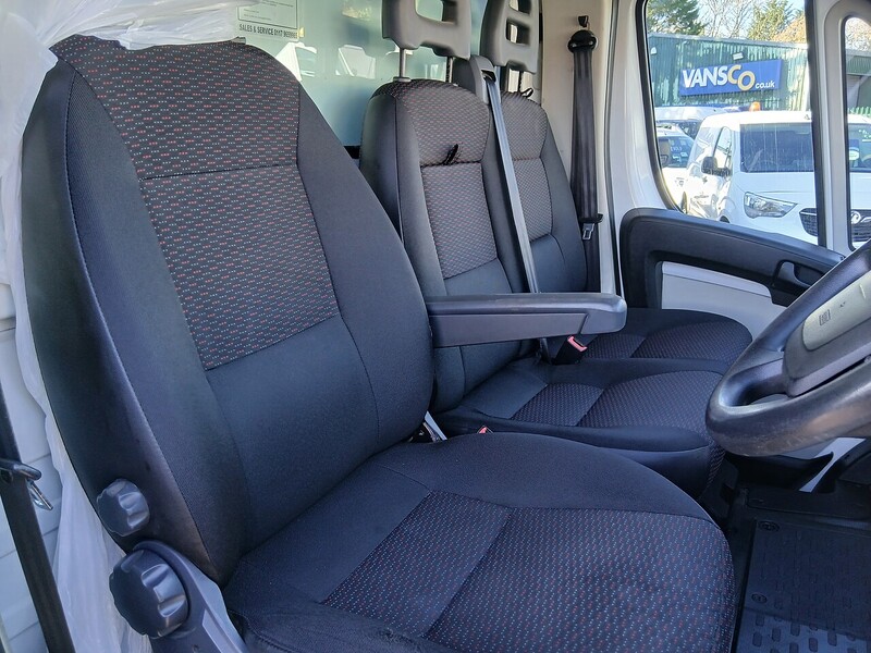 Peugeot 2.0 BlueHDi 335 Chassis Cab 2dr Diesel Manual L3 Euro 6 (130 ps) 2.0 2dr Tippers Manual Diesel