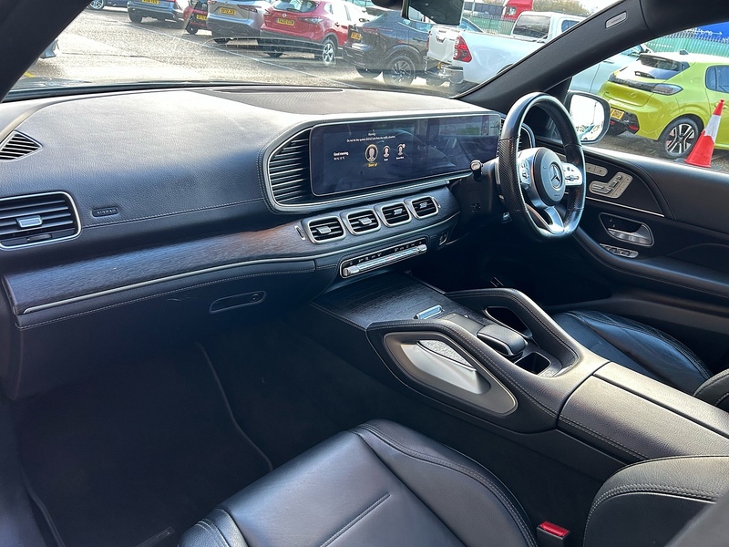 Mercedes-Benz 2.0 GLE300d AMG Line (Premium Plus) SUV 5dr Diesel G-Tronic 4MATIC Euro 6 (s/s) (245 ps)