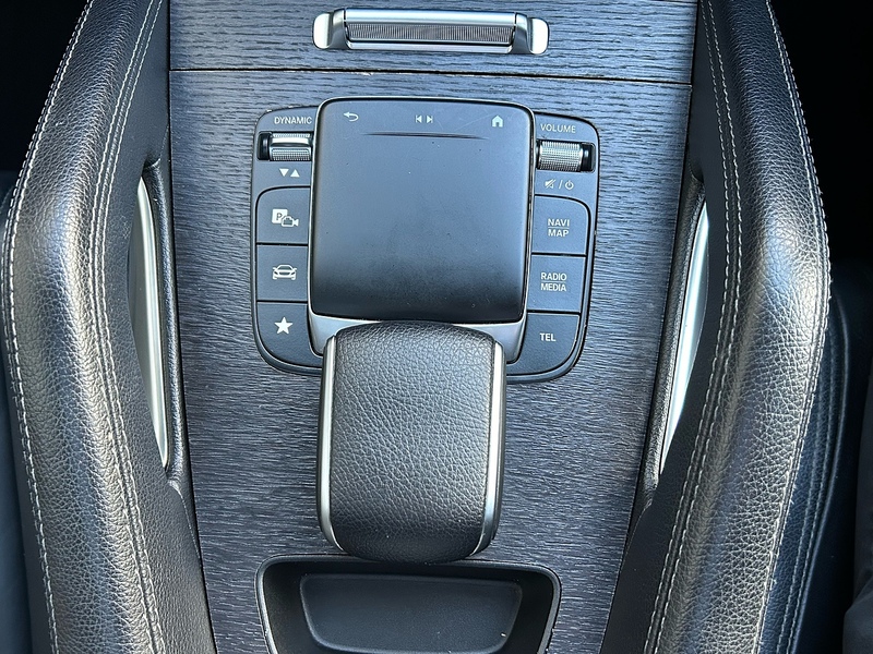 Mercedes-Benz 2.0 GLE300d AMG Line (Premium Plus) SUV 5dr Diesel G-Tronic 4MATIC Euro 6 (s/s) (245 ps)