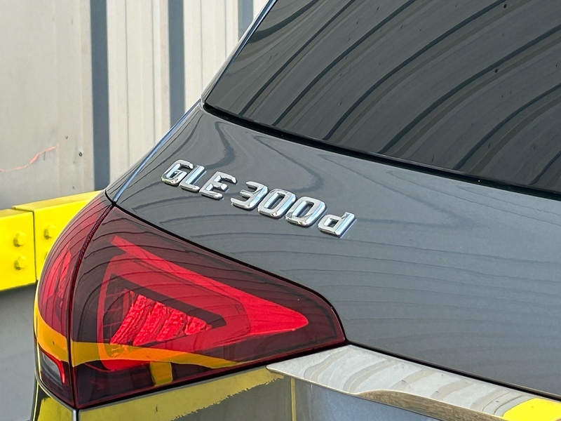 Mercedes-Benz 2.0 GLE300d AMG Line (Premium Plus) SUV 5dr Diesel G-Tronic 4MATIC Euro 6 (s/s) (245 ps)