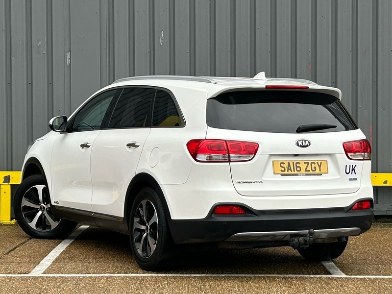 Kia 2.2 CRDi KX-2 SUV 5dr Diesel Manual AWD Euro 6 (s/s) (197 bhp)