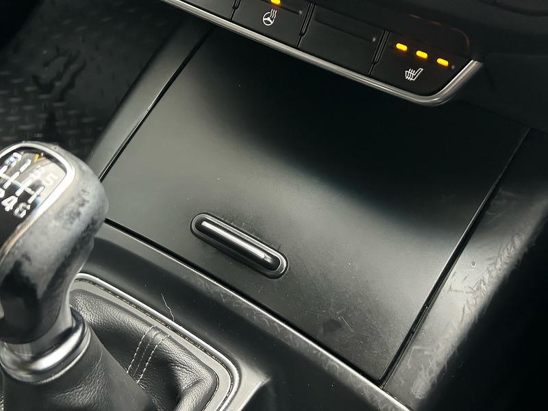 Kia 2.2 CRDi KX-2 SUV 5dr Diesel Manual AWD Euro 6 (s/s) (197 bhp)