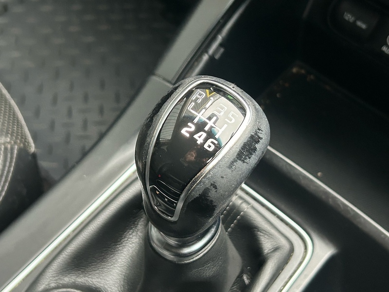 Kia 2.2 CRDi KX-2 SUV 5dr Diesel Manual AWD Euro 6 (s/s) (197 bhp)