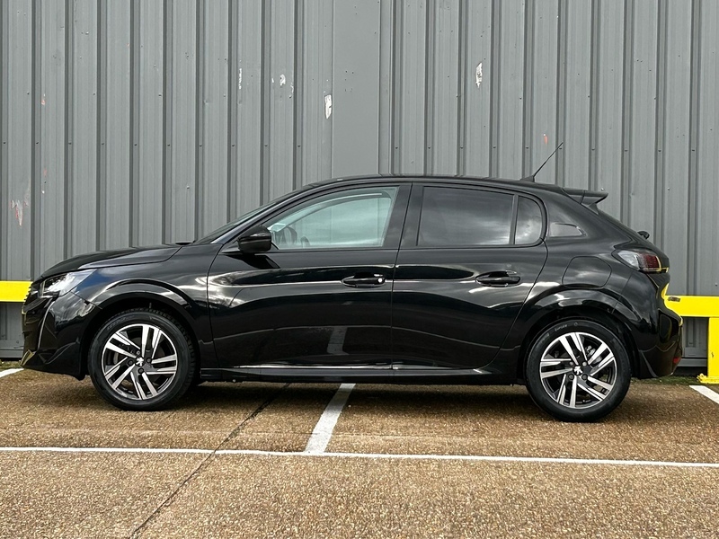 Peugeot 1.2 PureTech Allure Premium Hatchback 5dr Petrol Manual Euro 6 (s/s) (100 ps)