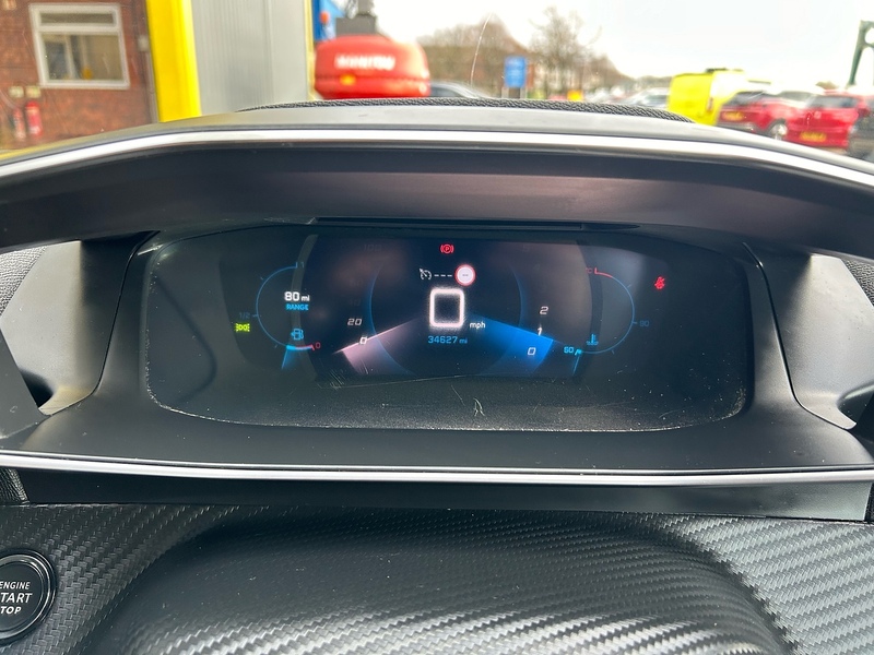 Peugeot 1.2 PureTech Allure Premium Hatchback 5dr Petrol Manual Euro 6 (s/s) (100 ps)