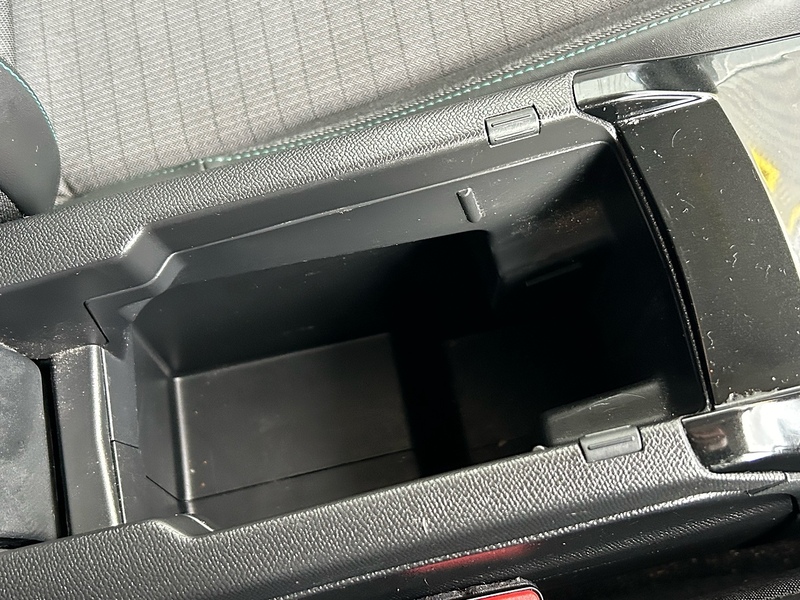 Peugeot 1.2 PureTech Allure Premium Hatchback 5dr Petrol Manual Euro 6 (s/s) (100 ps)