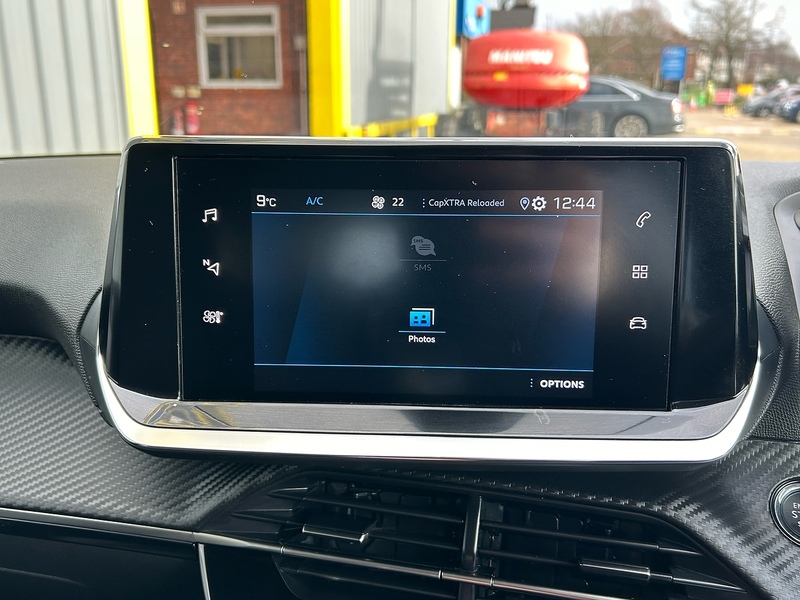 Peugeot 1.2 PureTech Allure Premium Hatchback 5dr Petrol Manual Euro 6 (s/s) (100 ps)