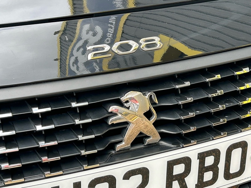 Peugeot 1.2 PureTech Allure Premium Hatchback 5dr Petrol Manual Euro 6 (s/s) (100 ps)