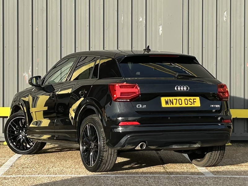 Audi 1.6 TDI 30 Black Edition SUV 5dr Diesel S Tronic Euro 6 (s/s) (116 ps)