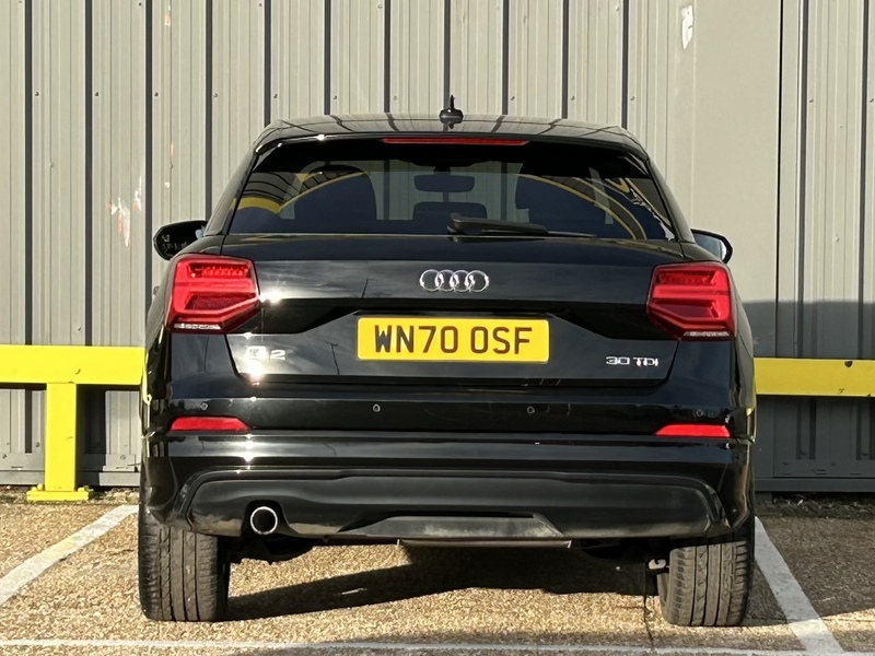 Audi 1.6 TDI 30 Black Edition SUV 5dr Diesel S Tronic Euro 6 (s/s) (116 ps)