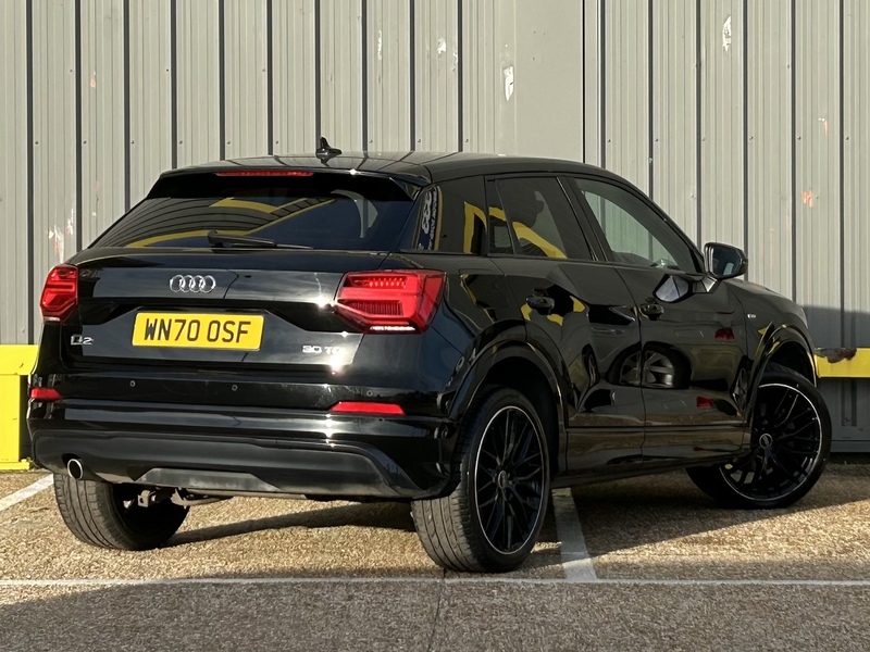 Audi 1.6 TDI 30 Black Edition SUV 5dr Diesel S Tronic Euro 6 (s/s) (116 ps)